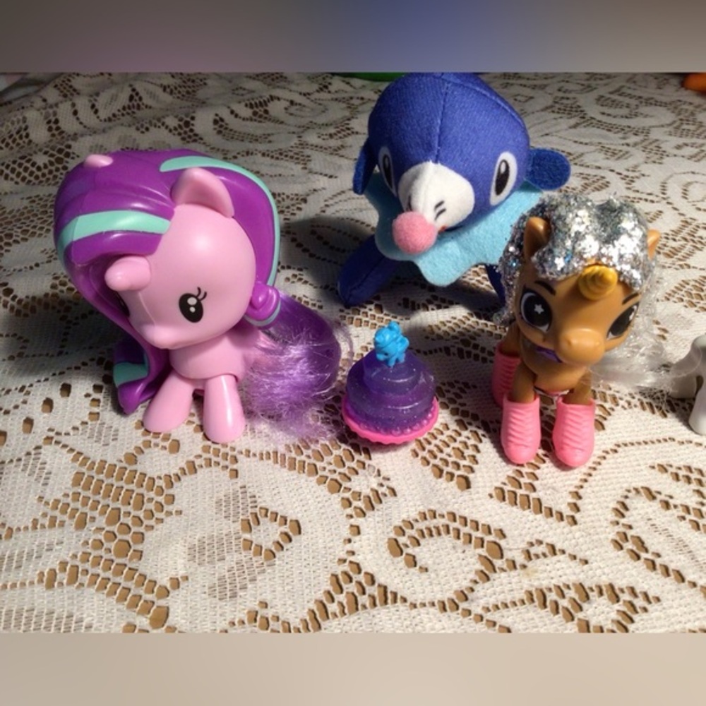 LITTLE PONNYS